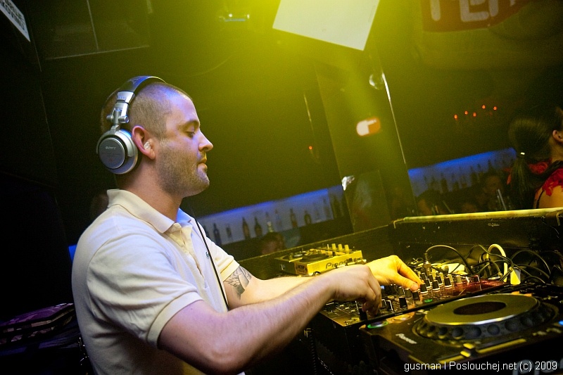 REHAB PRESENTS SEBASTIEN LEGER  - Pátek 22. 5. 2009