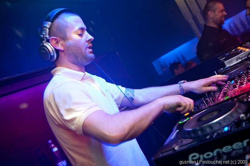 REHAB PRESENTS SEBASTIEN LEGER  - Pátek 22. 5. 2009
