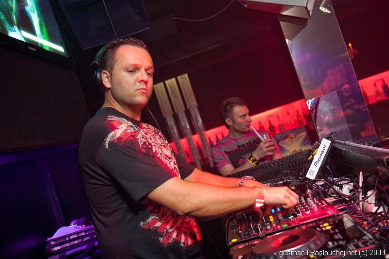 REHAB PRESENTS SEBASTIEN LEGER  - Pátek 22. 5. 2009