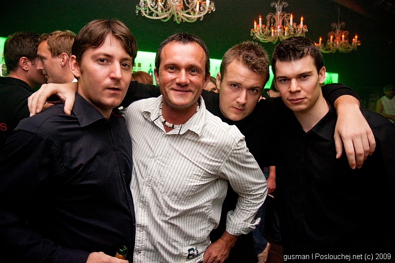 DJ NEO PRESENTS VICTORY - Sobota 23. 5. 2009