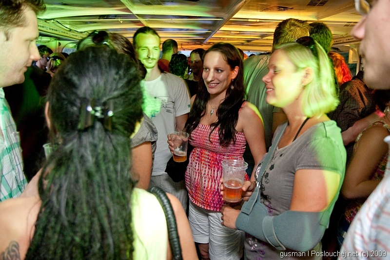 SHEEXY BOAT  - Čtvrtek 23. 7. 2009