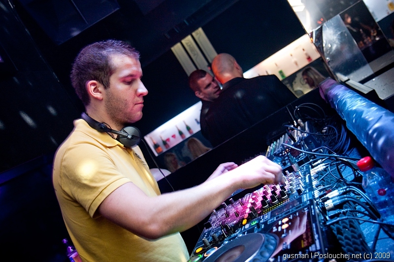 MECCA 11TH. ANNIVERSARY - Pátek 11. 9. 2009