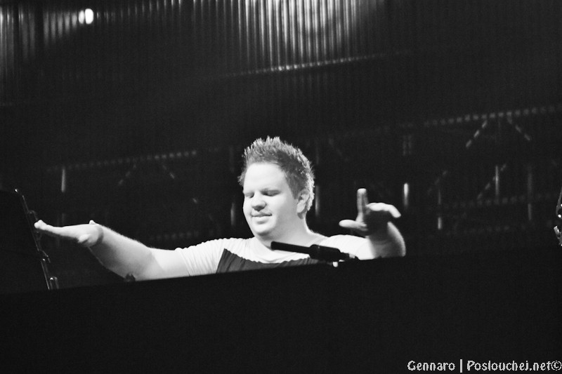 TIËSTO IN O2 ARENA - Pátek 18. 9. 2009