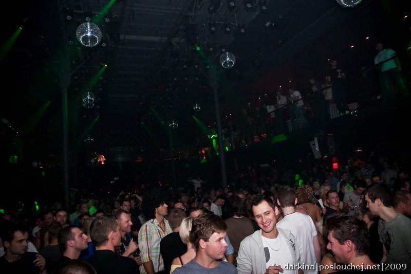 DECADANCE – CLUB 54 IS BACK - Pátek 9. 10. 2009