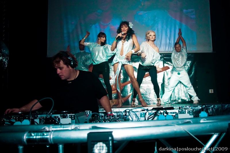 DECADANCE – CLUB 54 IS BACK - Pátek 9. 10. 2009