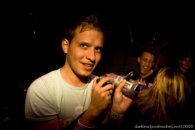 DECADANCE – CLUB 54 IS BACK - Pátek 9. 10. 2009