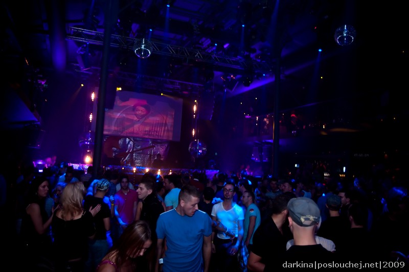 DECADANCE – CLUB 54 IS BACK - Pátek 9. 10. 2009