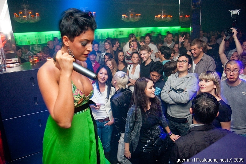 AMNESIA PRESENTS : BRIAN CROSS & NURIA SWAN - Pátek 16. 10. 2009