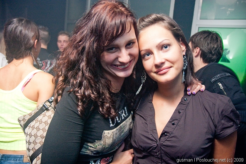 AMNESIA PRESENTS : BRIAN CROSS & NURIA SWAN - Pátek 16. 10. 2009