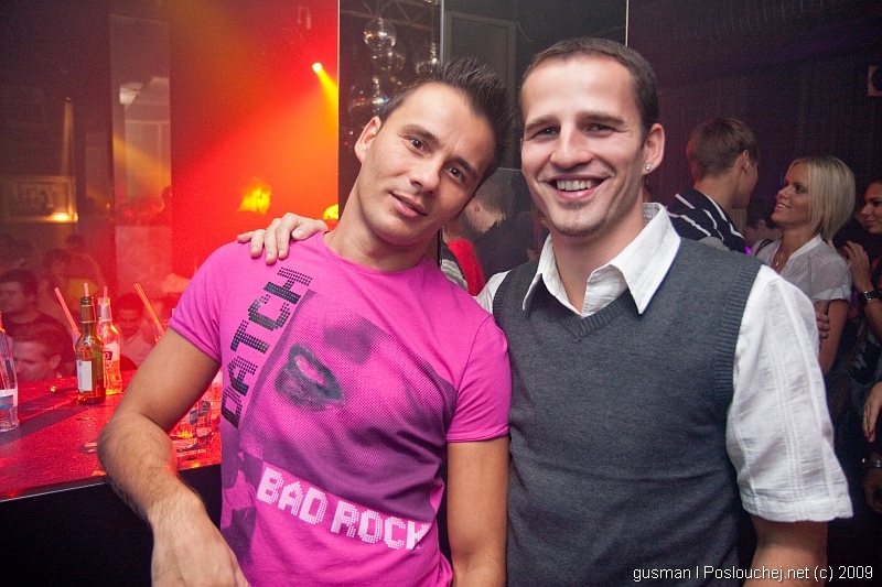 AMNESIA PRESENTS : BRIAN CROSS & NURIA SWAN - Pátek 16. 10. 2009