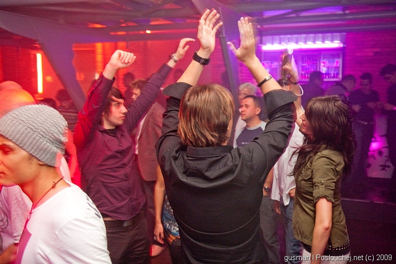 STARLIGHT - Sobota 28. 11. 2009
