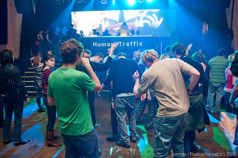 HUMAN TRAFFIX  - Pátek 4. 12. 2009