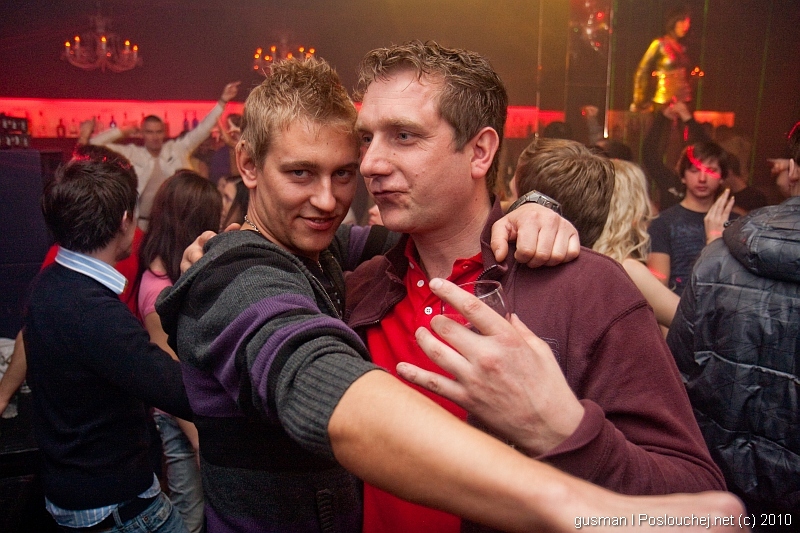 SOUNDCREAM PRES. DA HOOL - Pátek 19. 3. 2010