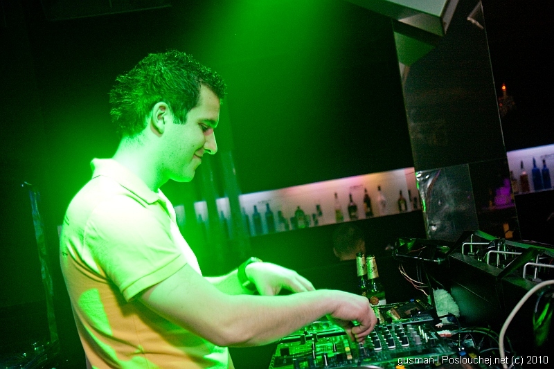 SOUNDCREAM PRES. DA HOOL - Pátek 19. 3. 2010