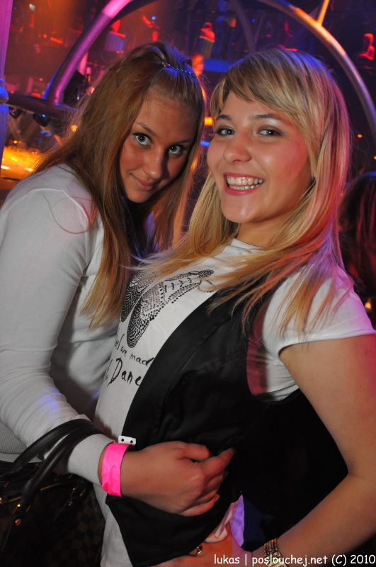 SASAZU´S ONE YEAR ANNIVERSARY - Pátek 26. 3. 2010