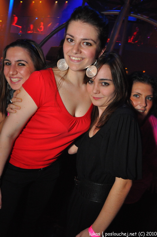 SASAZU´S ONE YEAR ANNIVERSARY - Pátek 26. 3. 2010