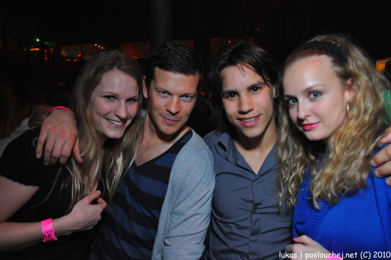 SASAZU´S ONE YEAR ANNIVERSARY - Pátek 26. 3. 2010