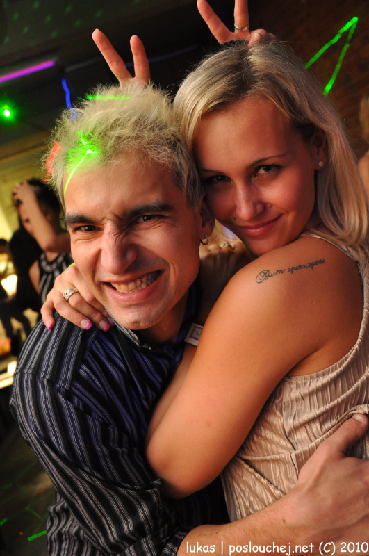 RETROSPECTION!!NIGHT – FIRST YEAR WITH US!  - Pátek 9. 4. 2010