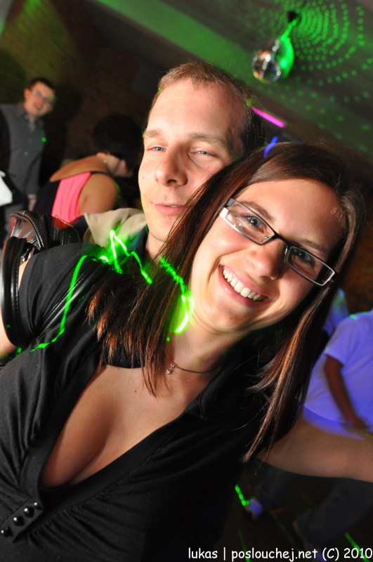 RETROSPECTION!!NIGHT – FIRST YEAR WITH US!  - Pátek 9. 4. 2010