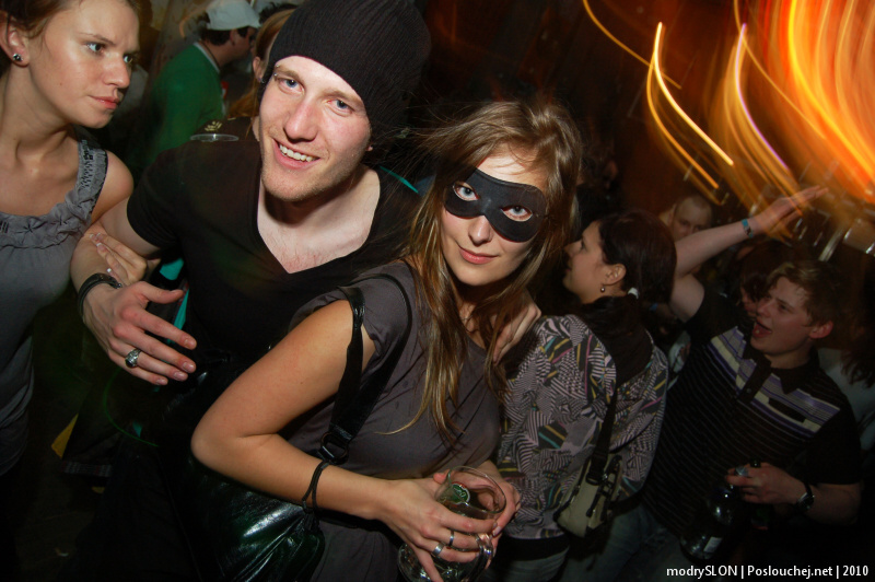 ELEKTRA / FRENCH RETRO EDITION - Pátek 16. 4. 2010