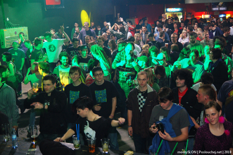 BREAK4BEATS - Pátek 23. 4. 2010
