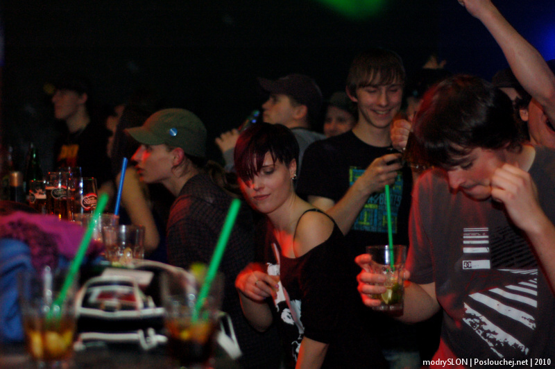 BREAK4BEATS - Pátek 23. 4. 2010