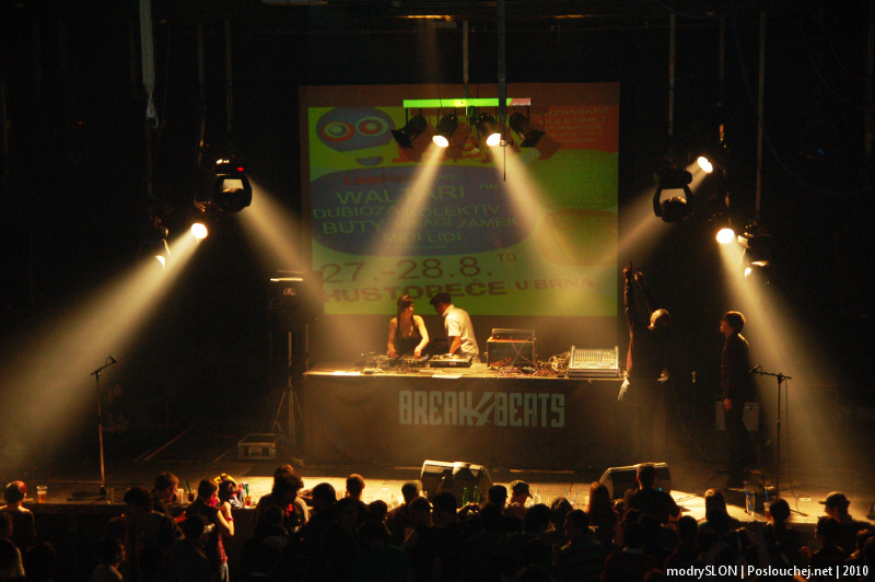 BREAK4BEATS - Pátek 23. 4. 2010