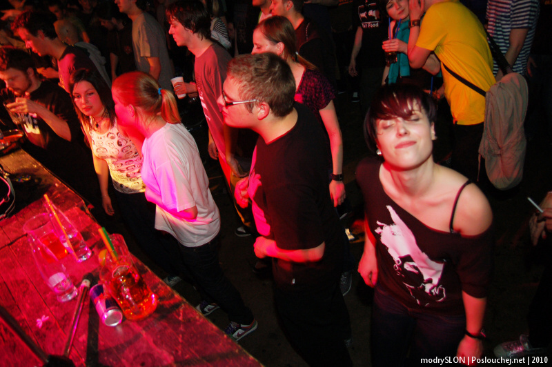 BREAK4BEATS - Pátek 23. 4. 2010