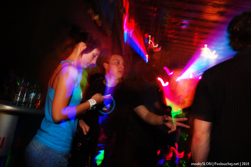 BREAK4BEATS - Pátek 23. 4. 2010