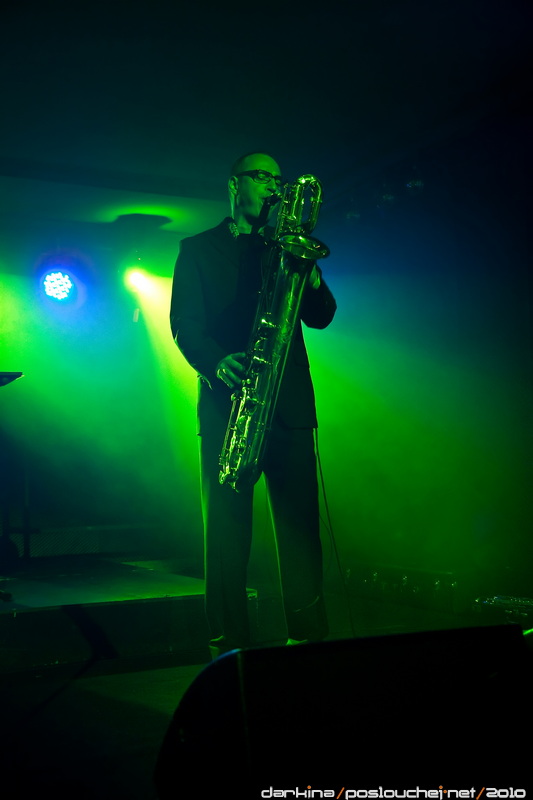 koncert: DE PHAZZ - Pondělí 10. 5. 2010