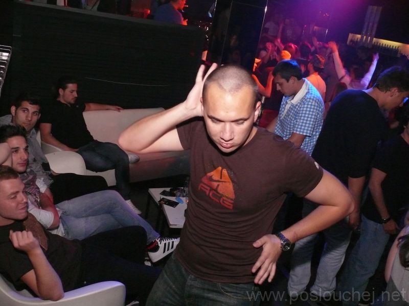 VOGUE 1ST. ANNIVERSARY - Pátek 14. 5. 2010