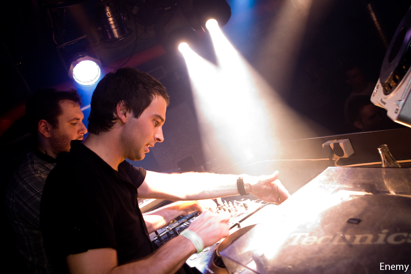 ENERGY - Pátek 21. 5. 2010
