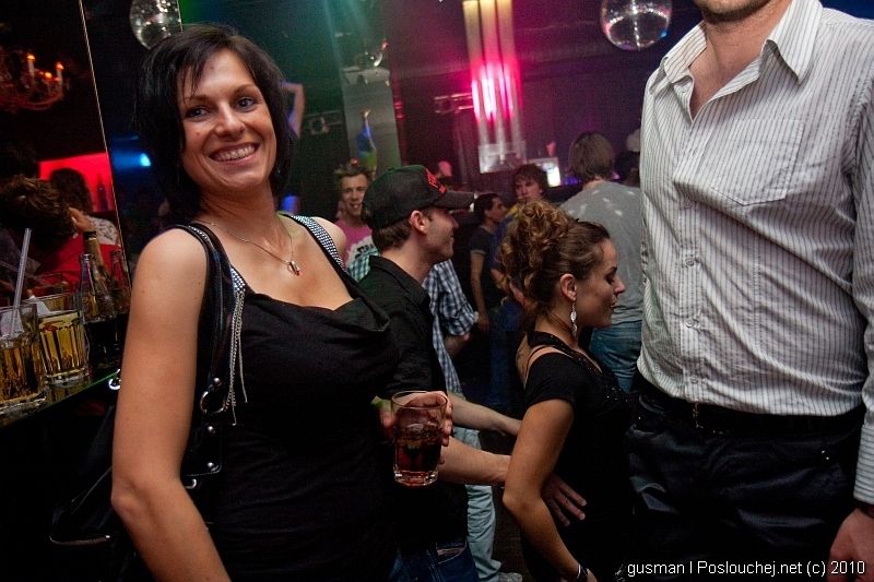 2 CLOSE 2 HEAVEN  - Sobota 22. 5. 2010