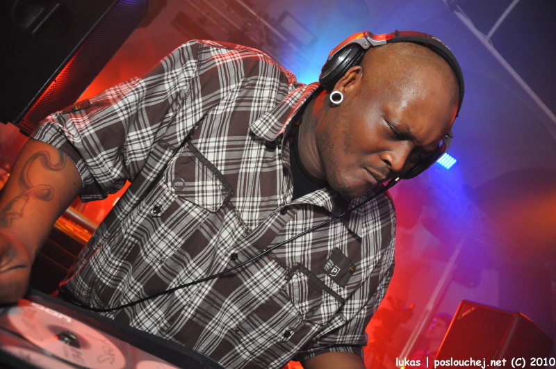 STARÉ LÁZNĚ KOLÍN PRESENTS DJ RUSH - Sobota 20. 2. 2010
