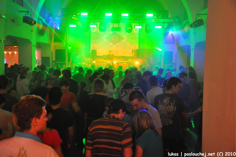STARÉ LÁZNĚ KOLÍN PRESENTS DJ RUSH - Sobota 20. 2. 2010
