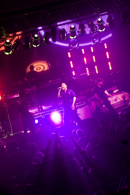 koncert: THIEVERY CORPORATION - Sobota 5. 6. 2010