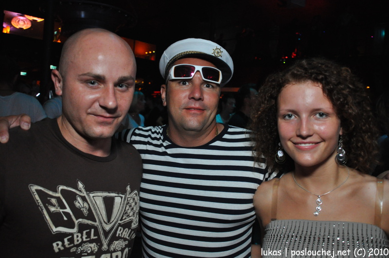 DECADANCE MARINE - Pátek 11. 6. 2010