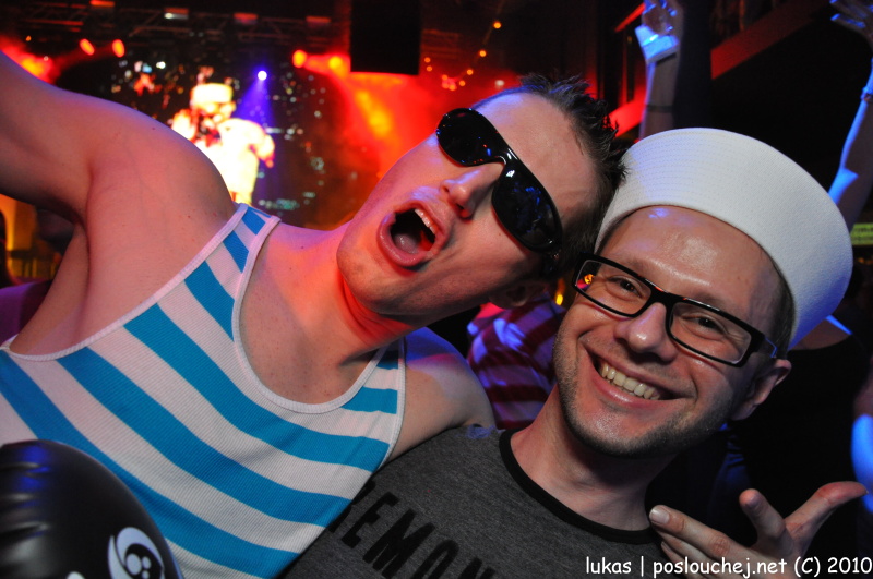 DECADANCE MARINE - Pátek 11. 6. 2010