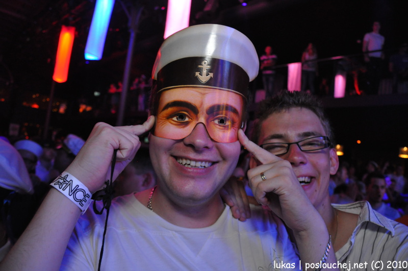 DECADANCE MARINE - Pátek 11. 6. 2010