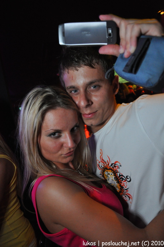 DECADANCE MARINE - Pátek 11. 6. 2010