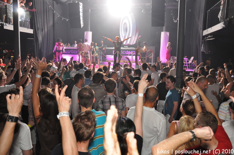 DECADANCE MARINE - Pátek 11. 6. 2010