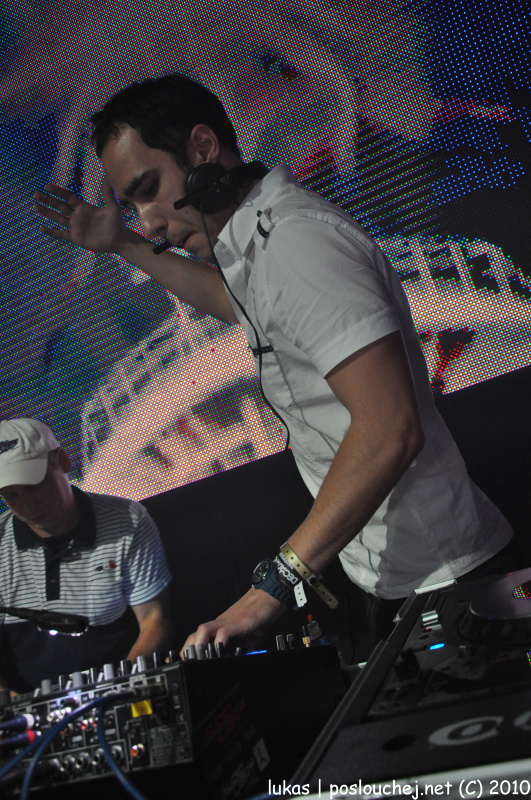 DECADANCE MARINE - Pátek 11. 6. 2010