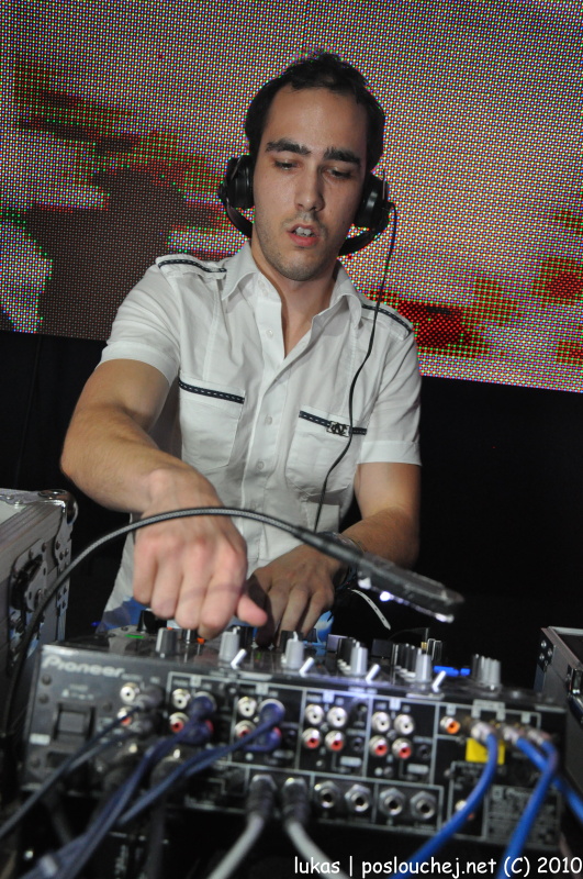 DECADANCE MARINE - Pátek 11. 6. 2010