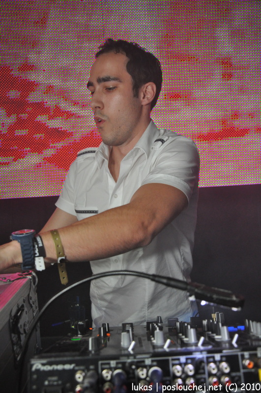 DECADANCE MARINE - Pátek 11. 6. 2010