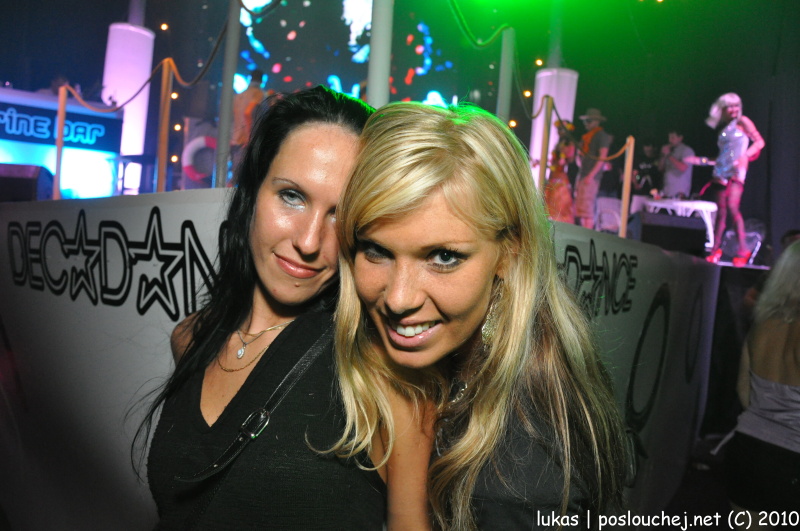 DECADANCE MARINE - Pátek 11. 6. 2010