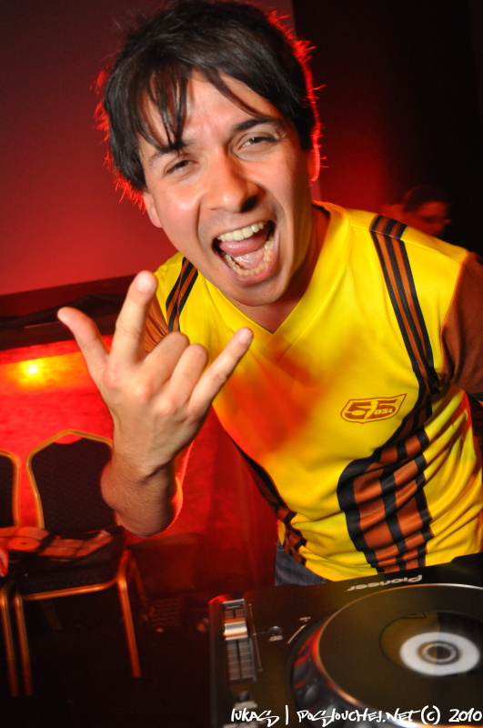 BORA BORA - PIRATES ISLAND  - Pátek 18. 6. 2010