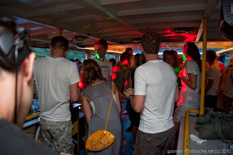 SHEEXY BOAT - Čtvrtek 22. 7. 2010