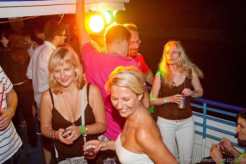 SHEEXY BOAT - Čtvrtek 22. 7. 2010