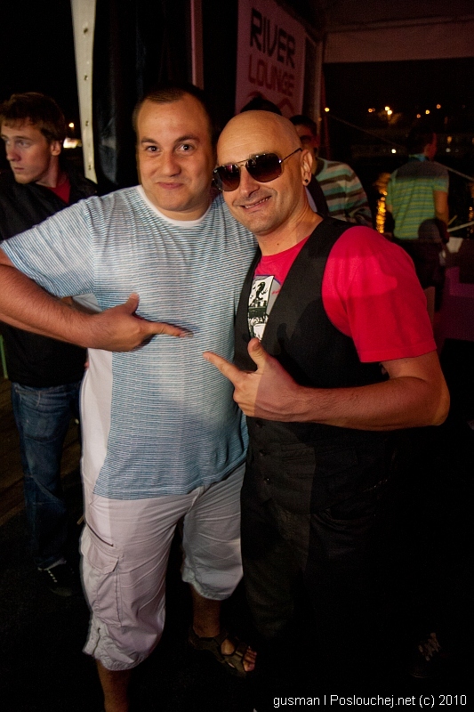 RIVER LOUNGE OPENING PARTY  - Sobota 31. 7. 2010