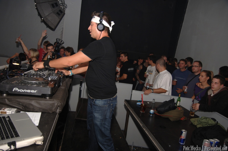 ROXY:REMIXED  - Pátek 10. 9. 2010